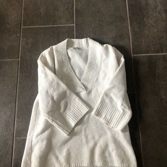 J. Jill white v-neck 3/4 sleeve sweater - Picture 4 of 6